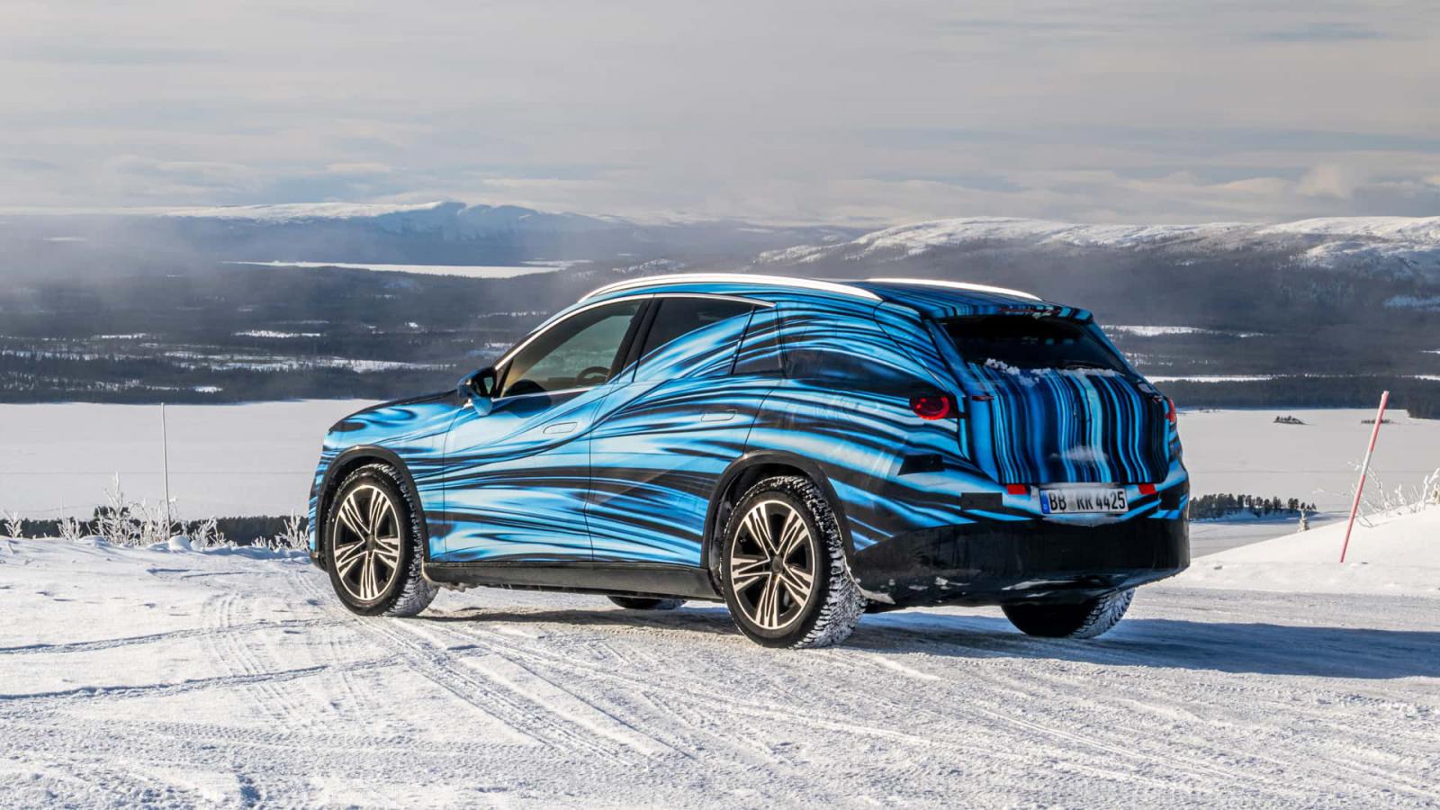 Η Mercedes έδειξε επίσημα τη νέα ηλεκτρική GLC